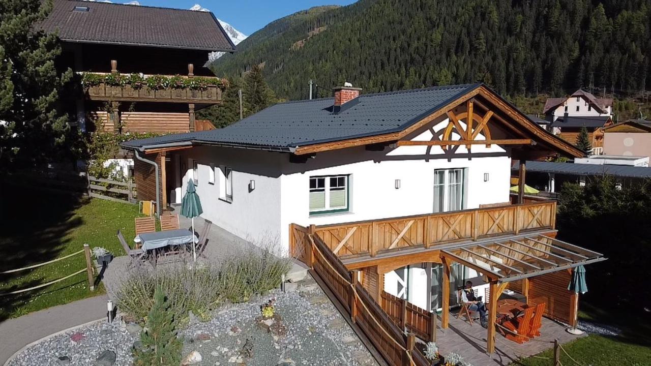 Ferienhaus Weixelbraun Mallnitz Bagian luar foto